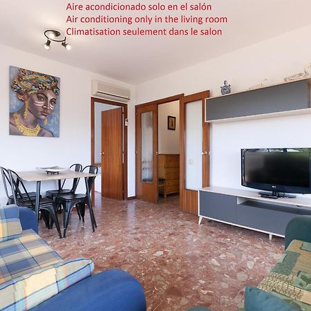 Uhc Casalmar Apartments Salou Bagian luar foto