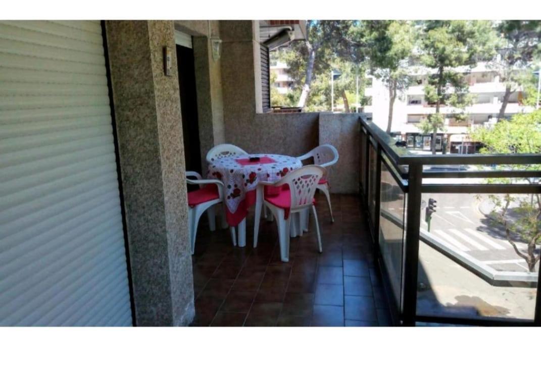Uhc Casalmar Apartments Salou Bagian luar foto