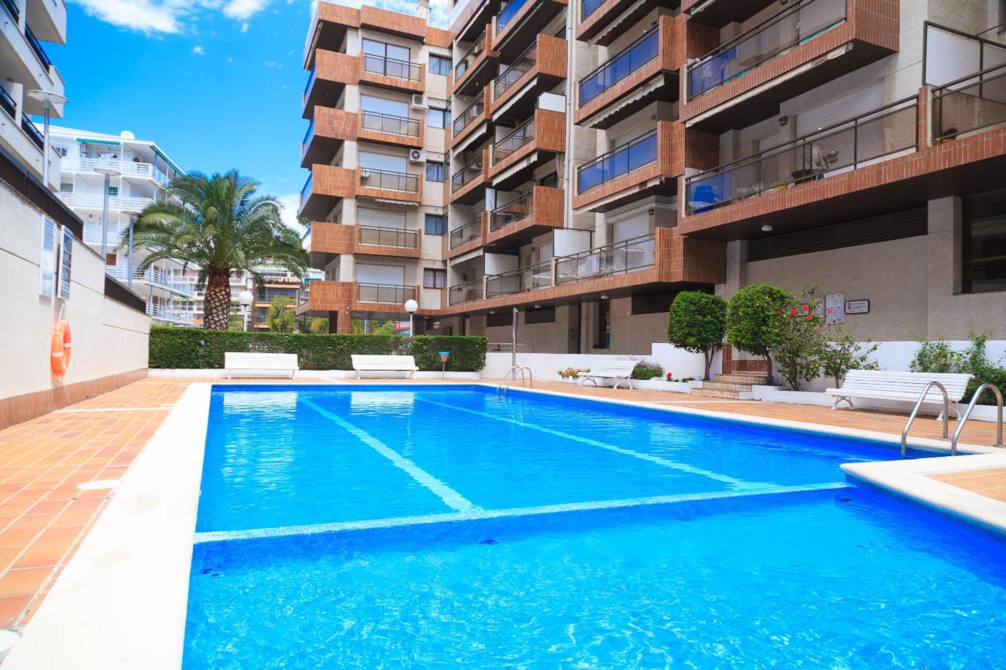 Uhc Casalmar Apartments Salou Bagian luar foto