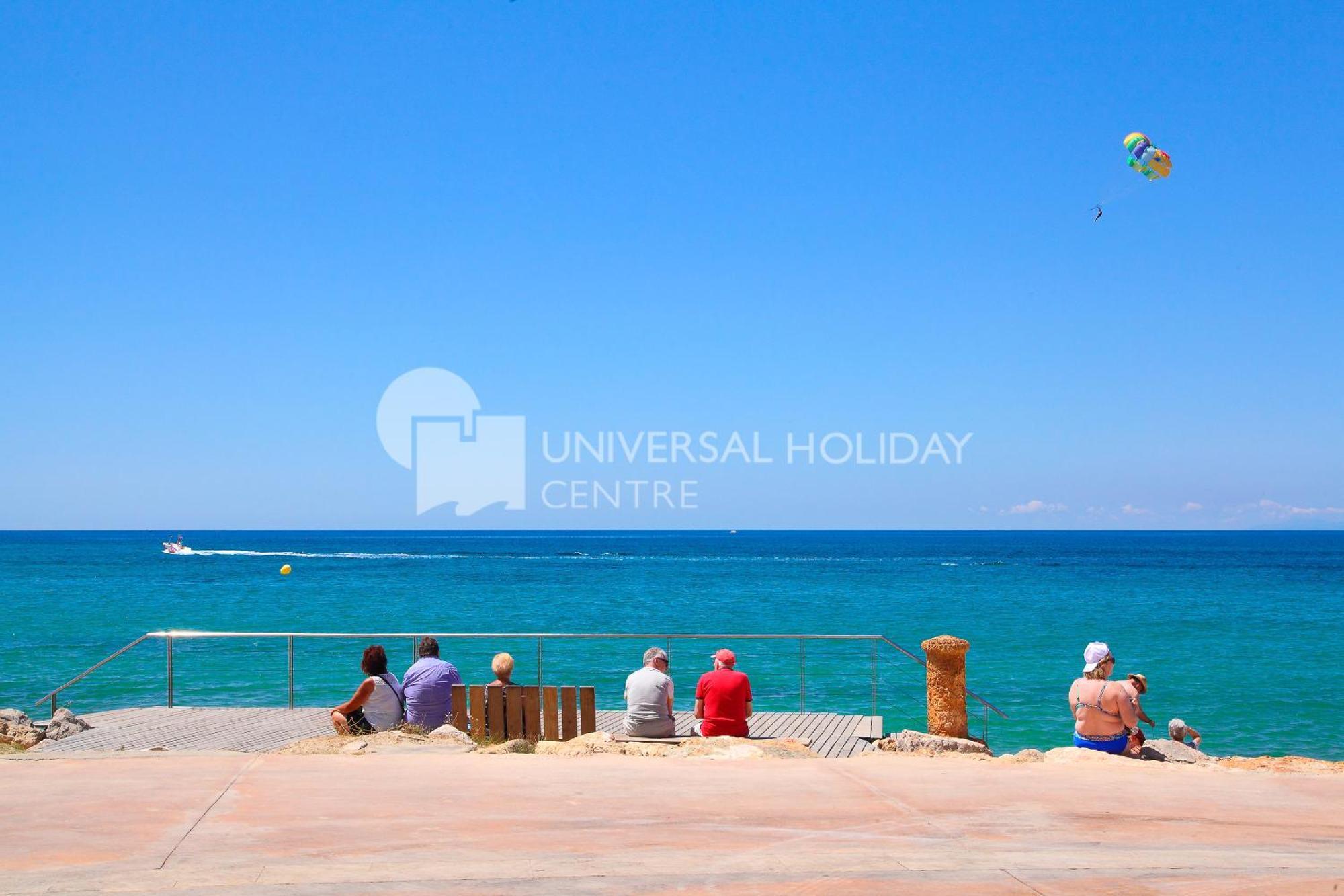 Uhc Casalmar Apartments Salou Ruang foto